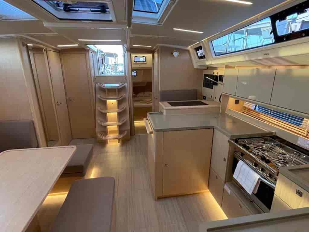 Boat picture 9
