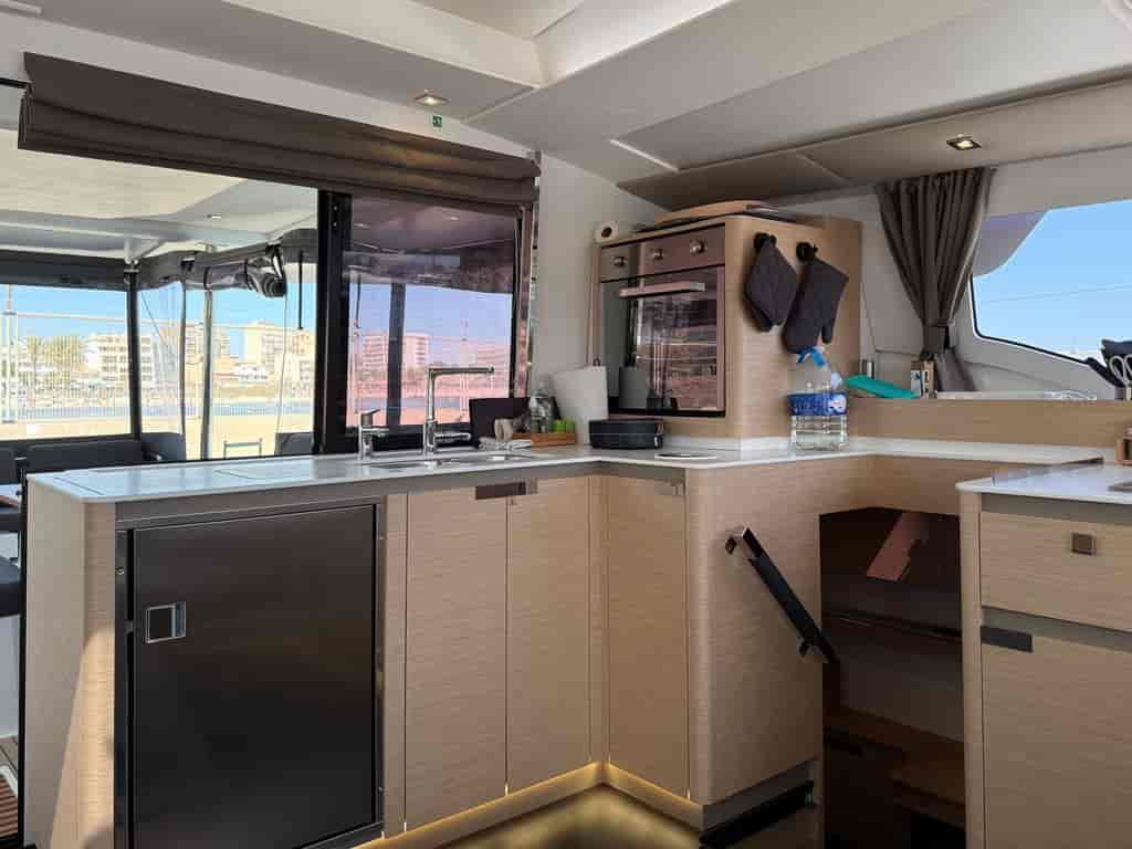 Boat picture 17