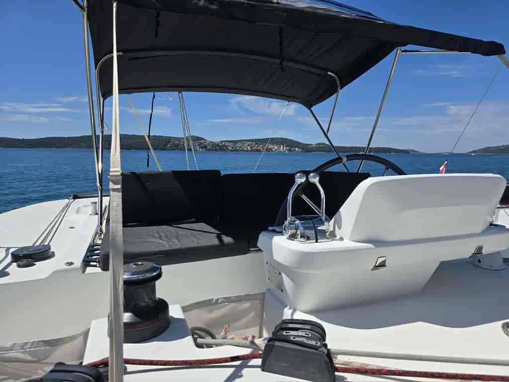 Photo 6 of Sail La Vie