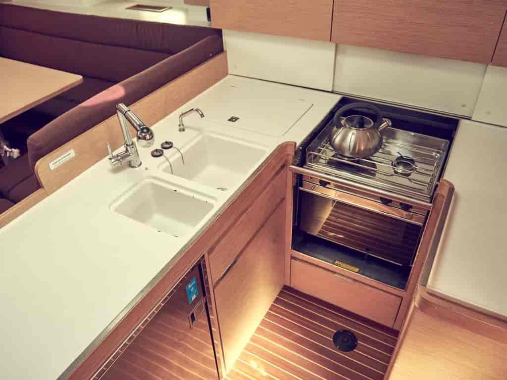 Boat picture 16