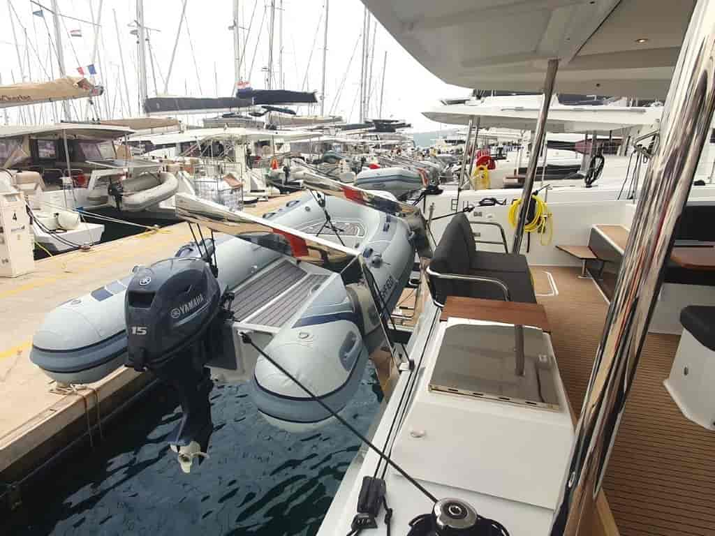 Boat picture 12