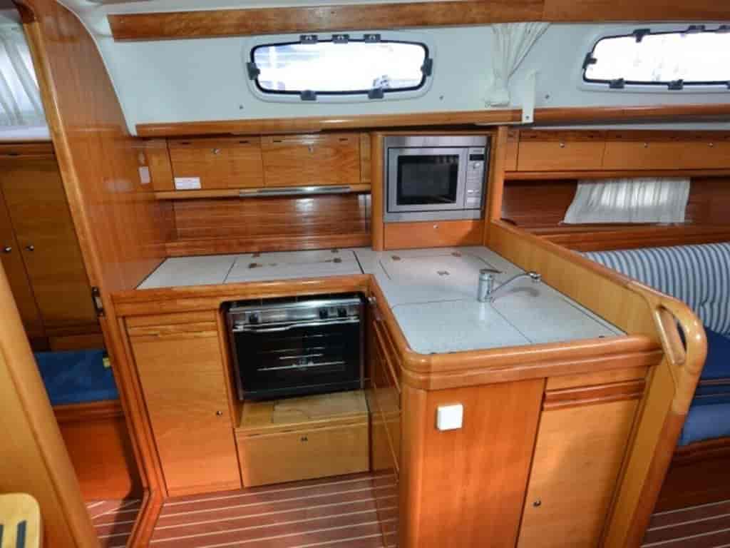 Boat picture 9