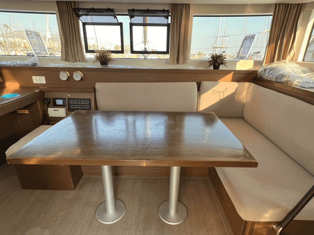 Boat picture 14