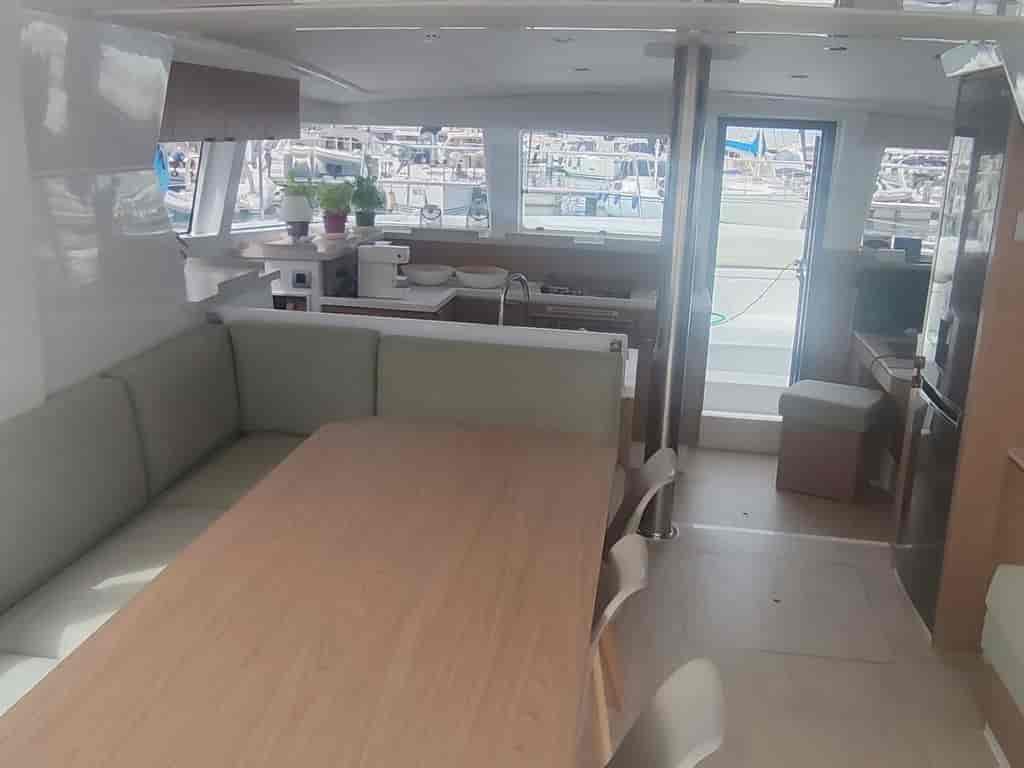 Boat picture 12