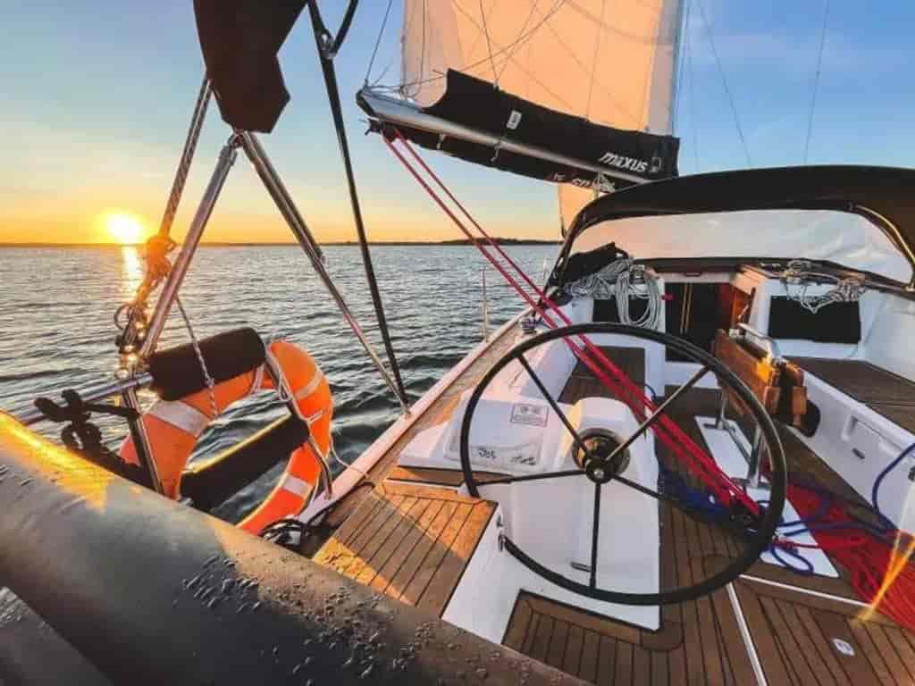 Boat picture 17