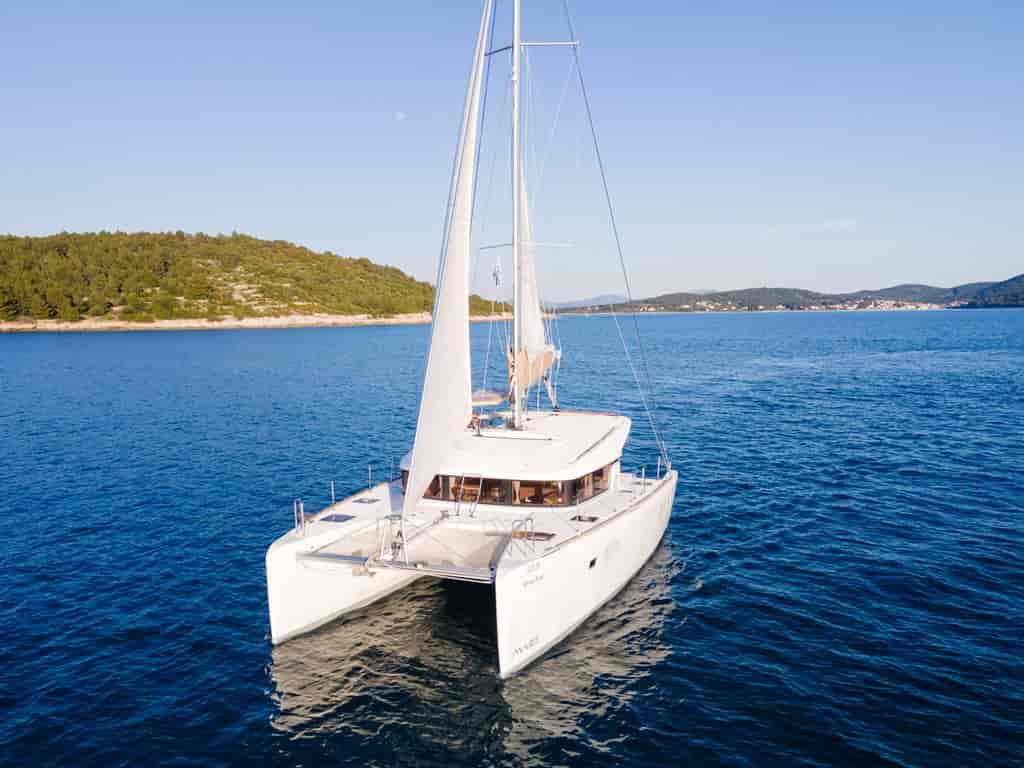 Photo 5 of White Pearl
