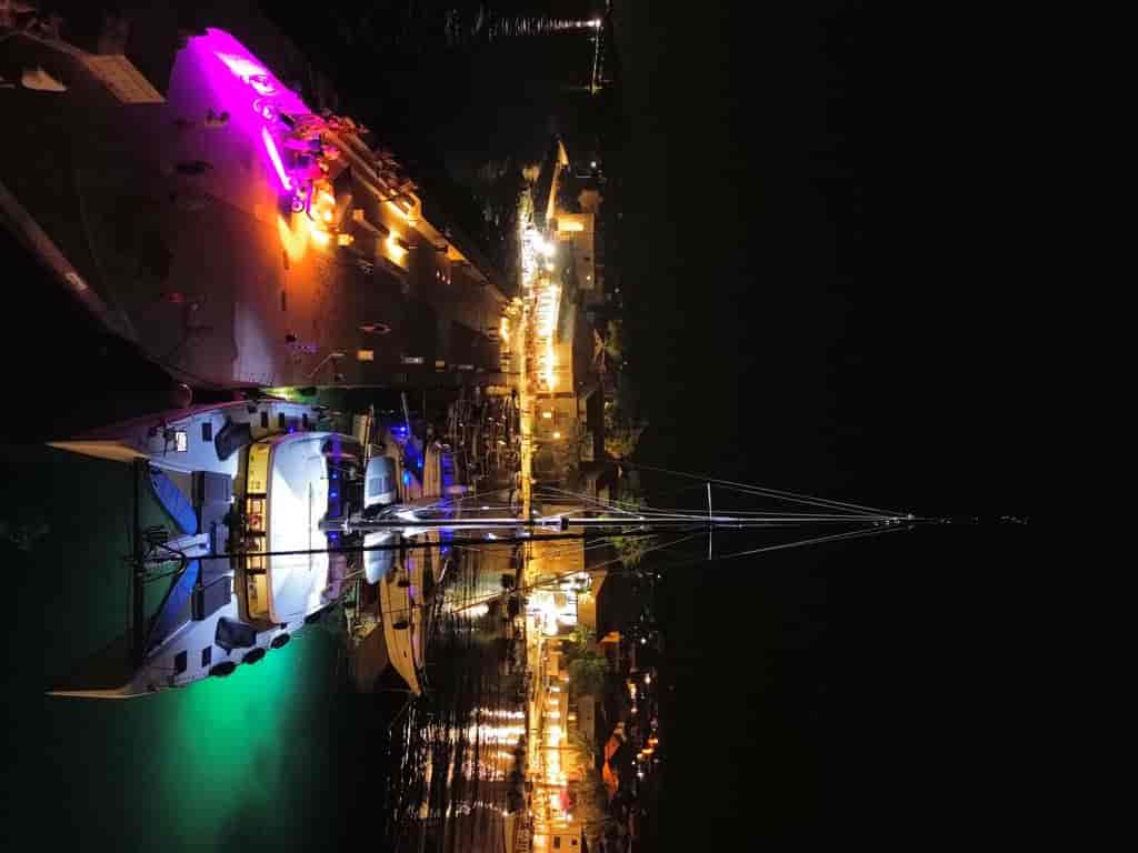 Boat picture 9