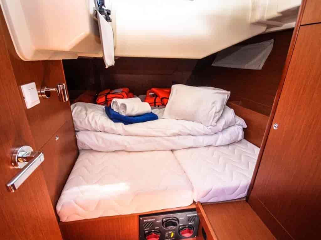 Boat picture 9