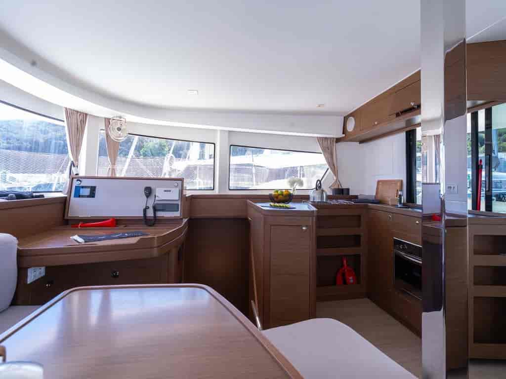 Boat picture 11