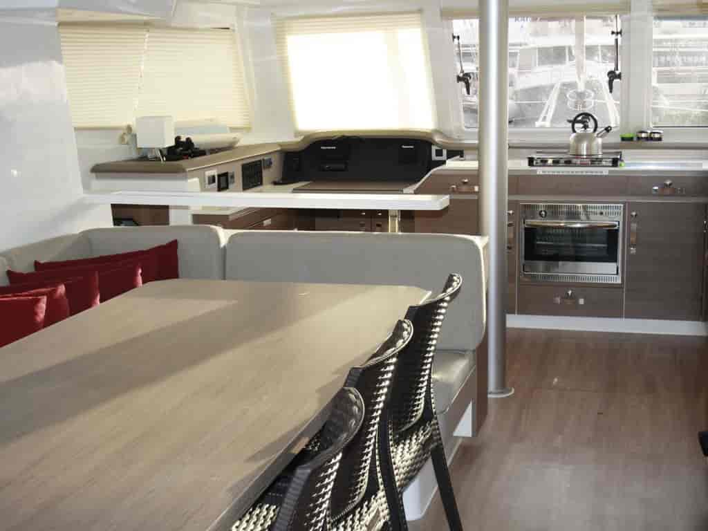 Boat picture 18