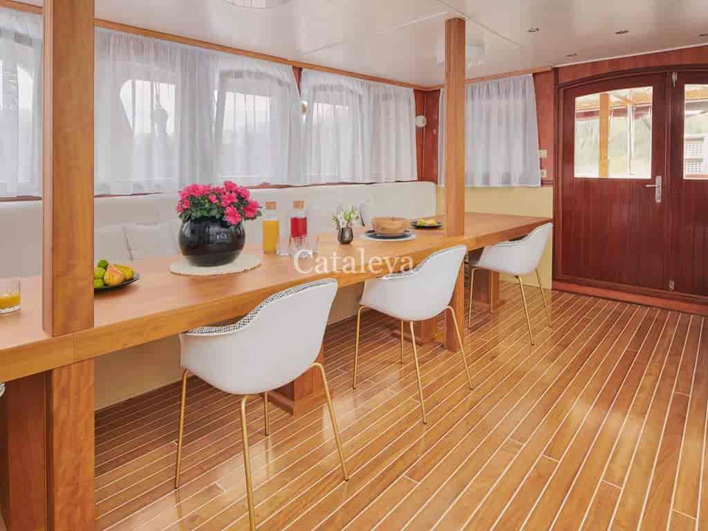 Boat picture 23