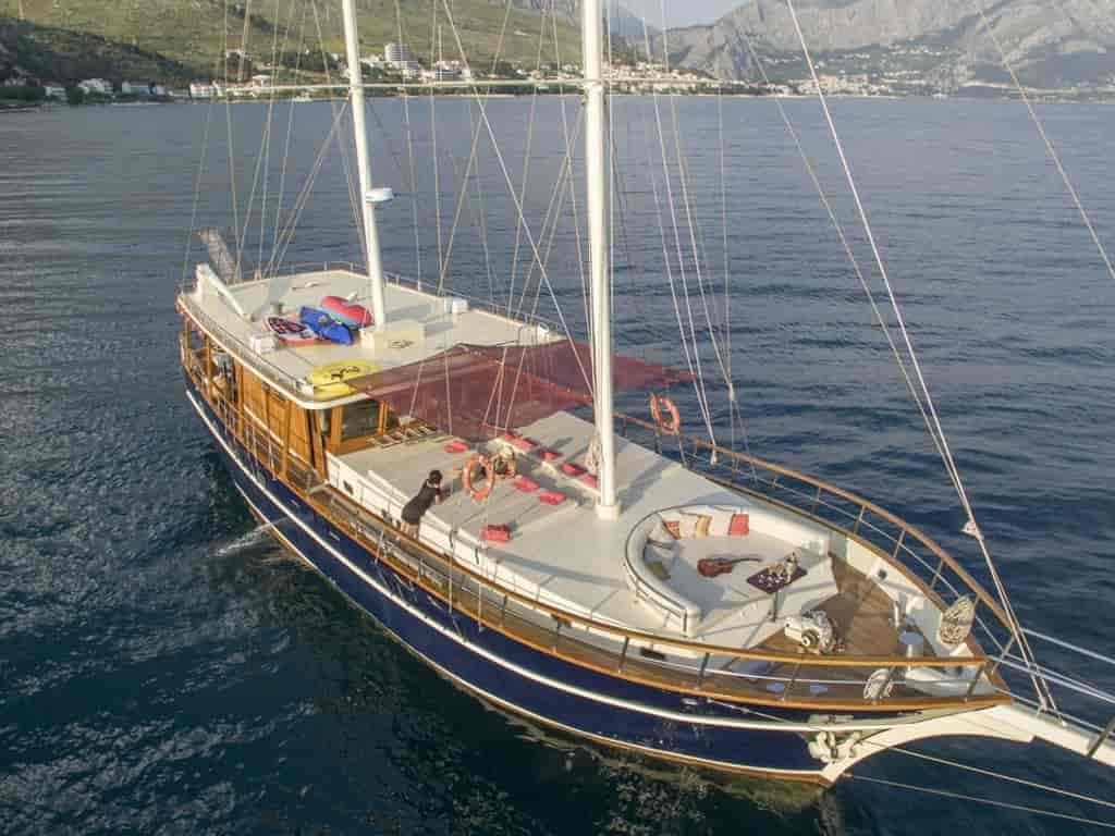 Boat picture 9