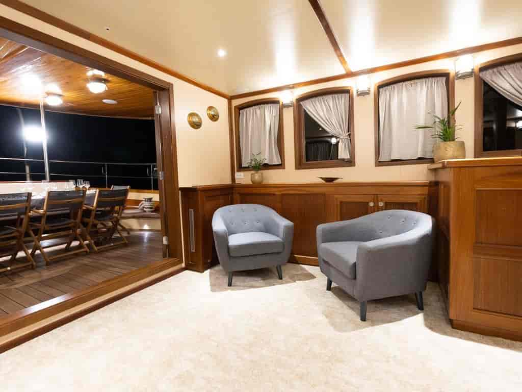 Boat picture 16