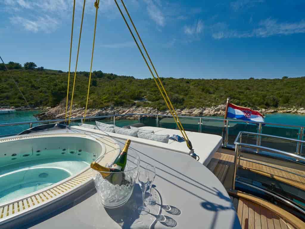 Boat picture 11