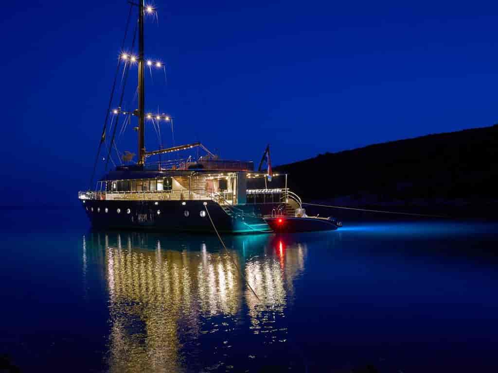 Boat picture 24