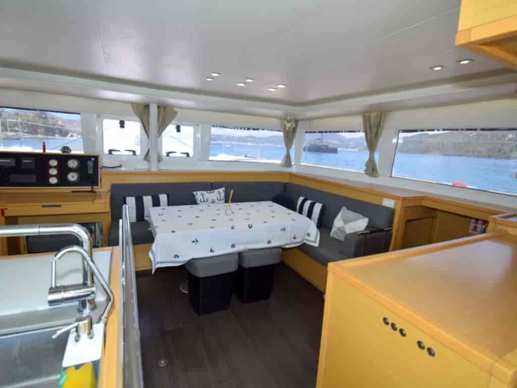 Boat picture 12