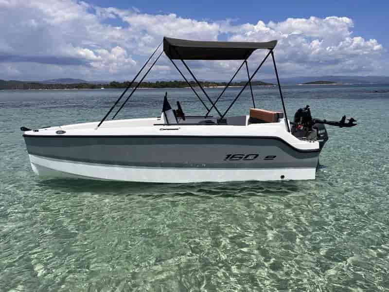 Boat picture 1