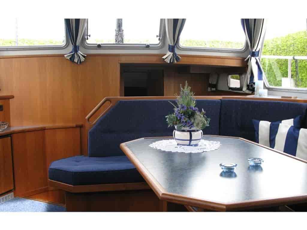 Boat picture 13