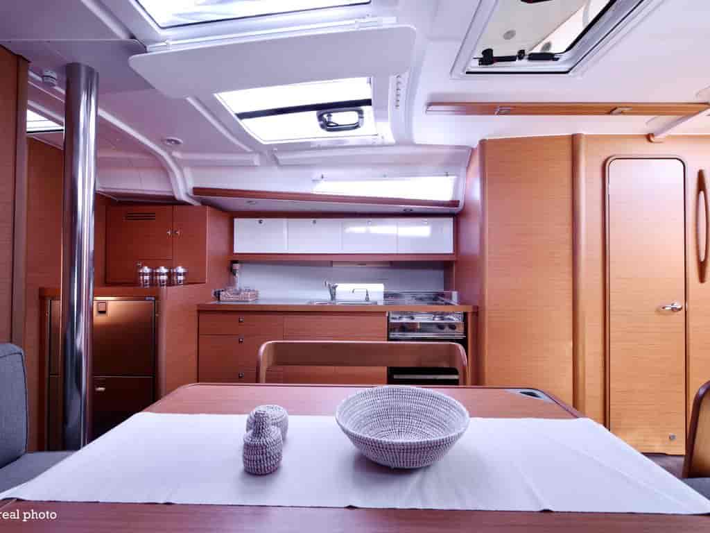 Boat picture 12