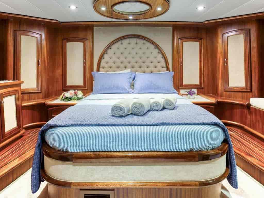 Boat picture 17