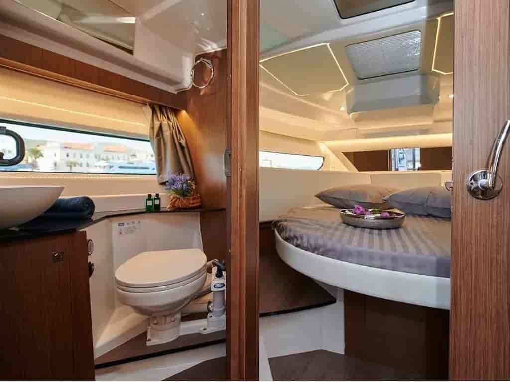 Boat picture 14