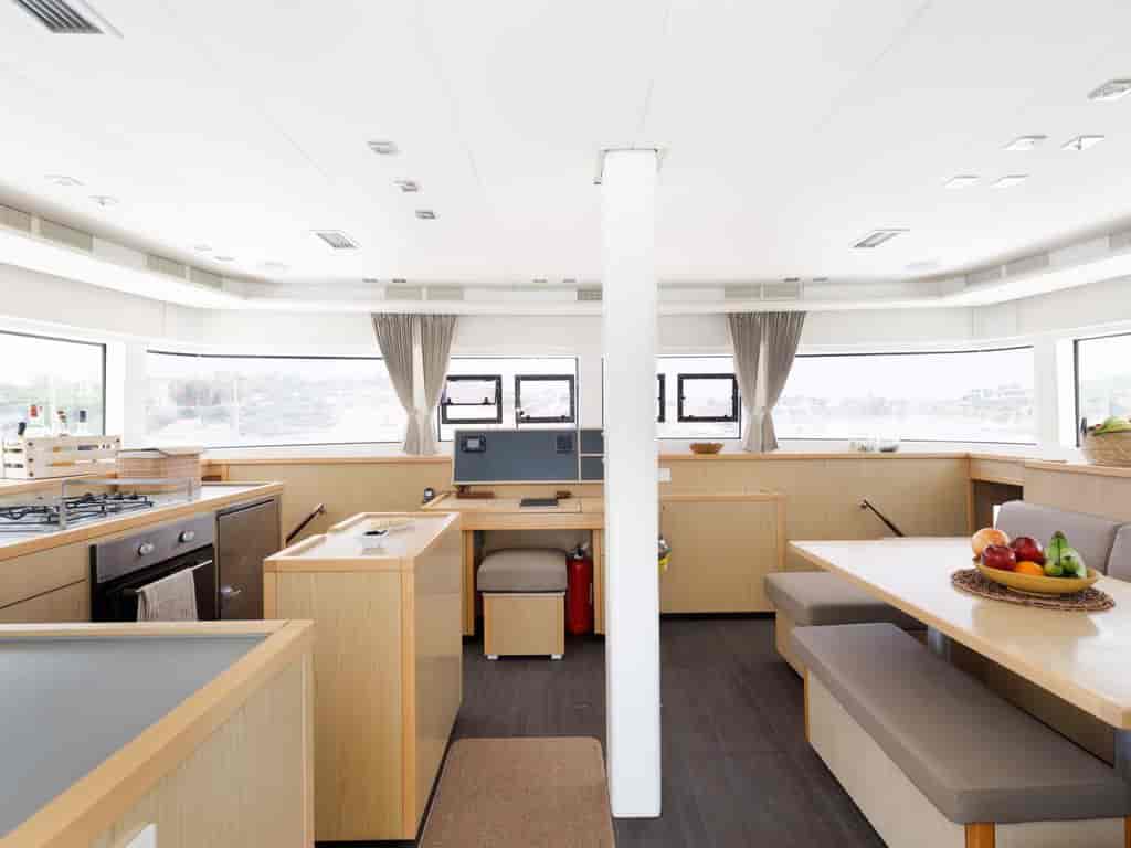 Boat picture 17