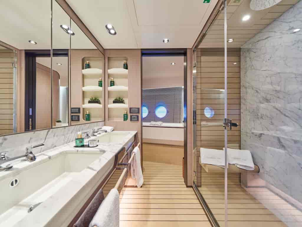 Boat picture 46
