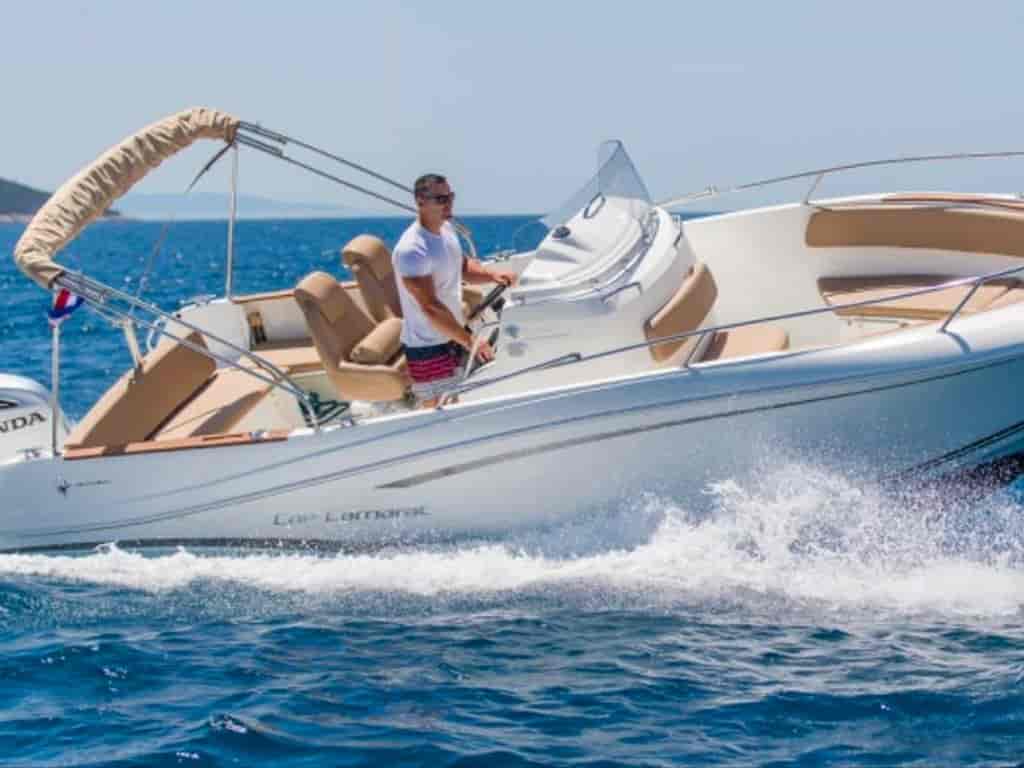 Boat picture 3