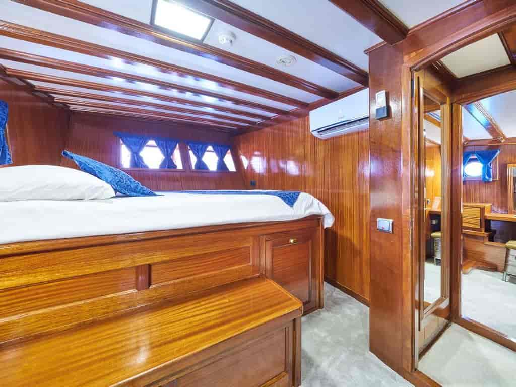 Boat picture 50