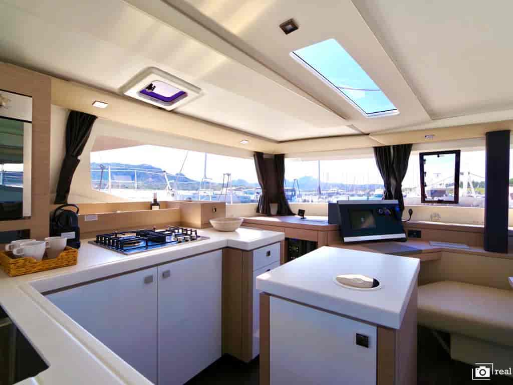 Boat picture 18