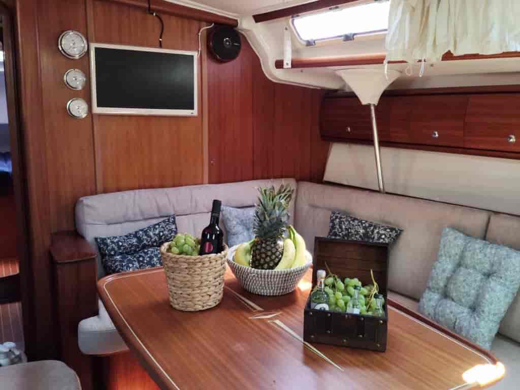 Boat picture 9