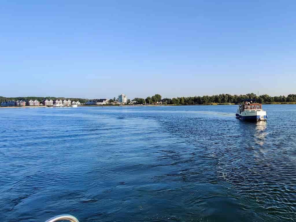 Boat picture 18