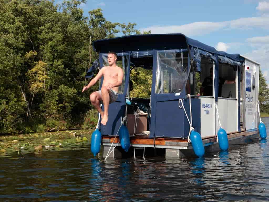 Boat picture 4