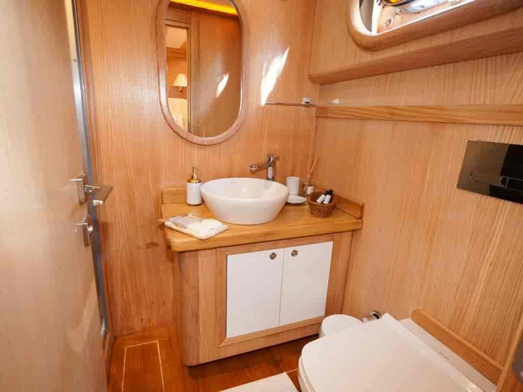 Boat picture 30