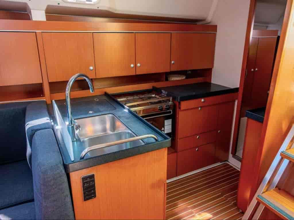 Boat picture 9
