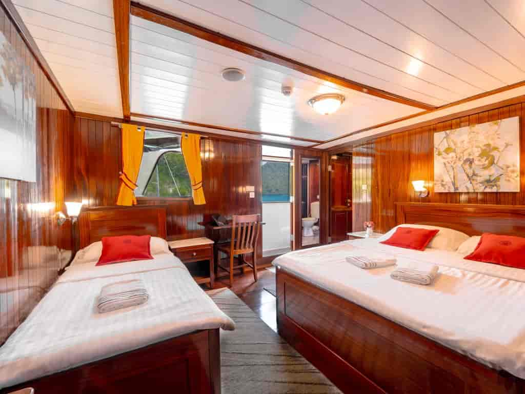 Boat picture 30