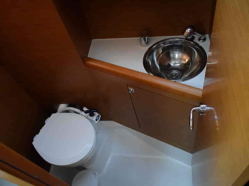 Boat picture 9