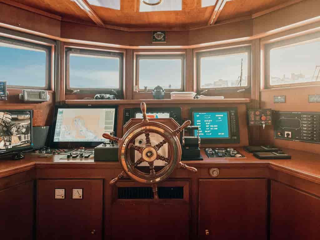 Boat picture 9