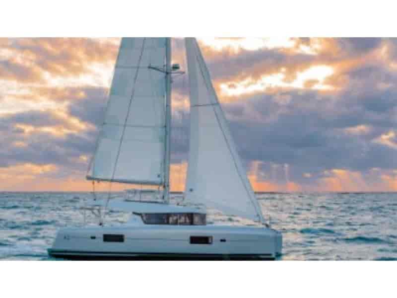 Photo of Aria , image 1 of 5