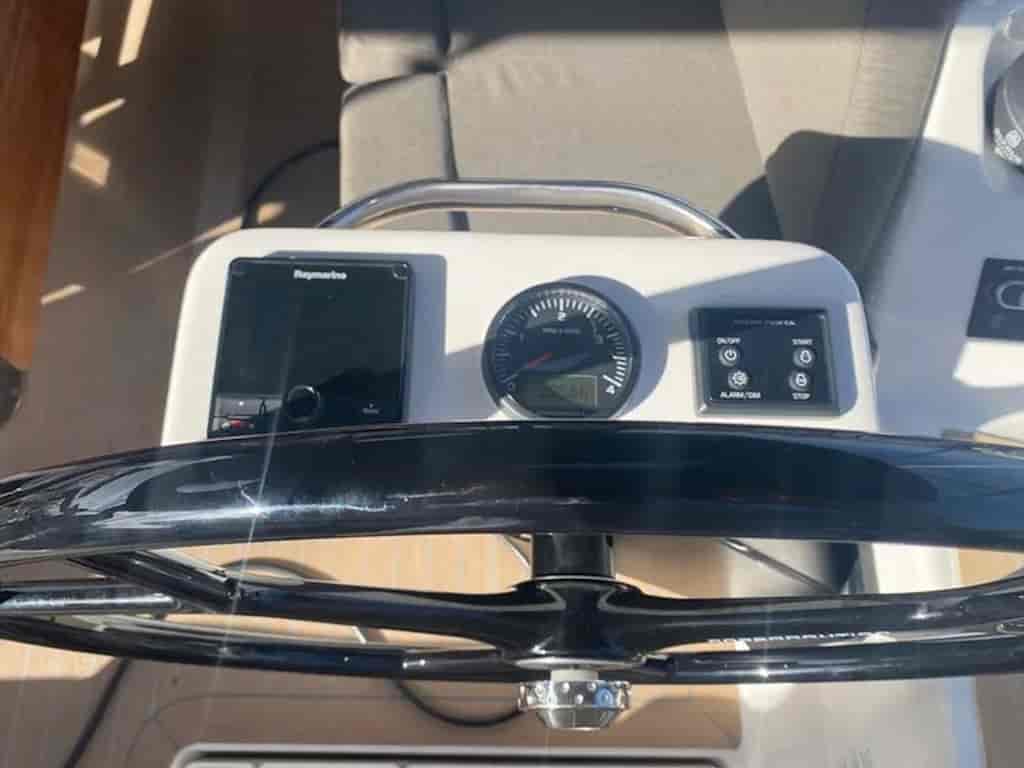 Boat picture 16