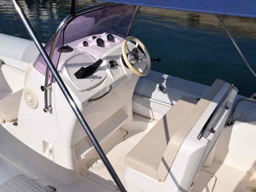 Boat picture 4