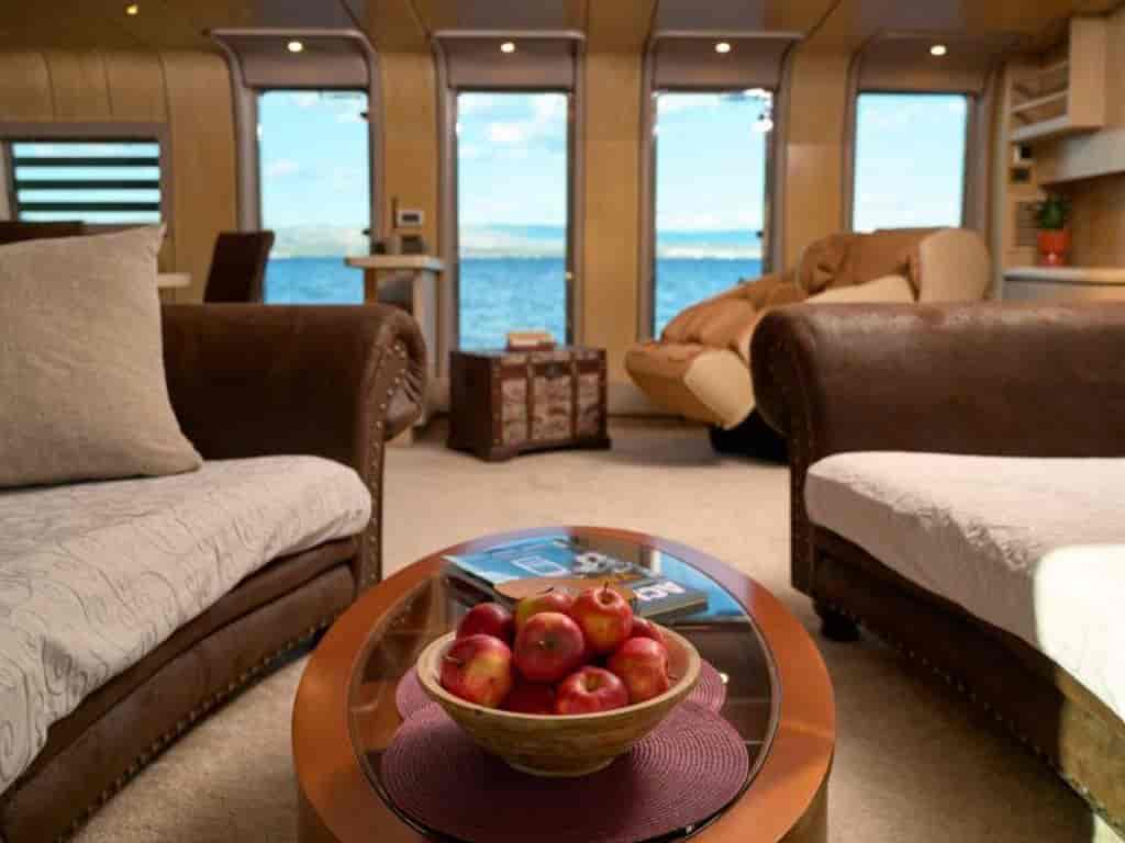 Boat picture 17