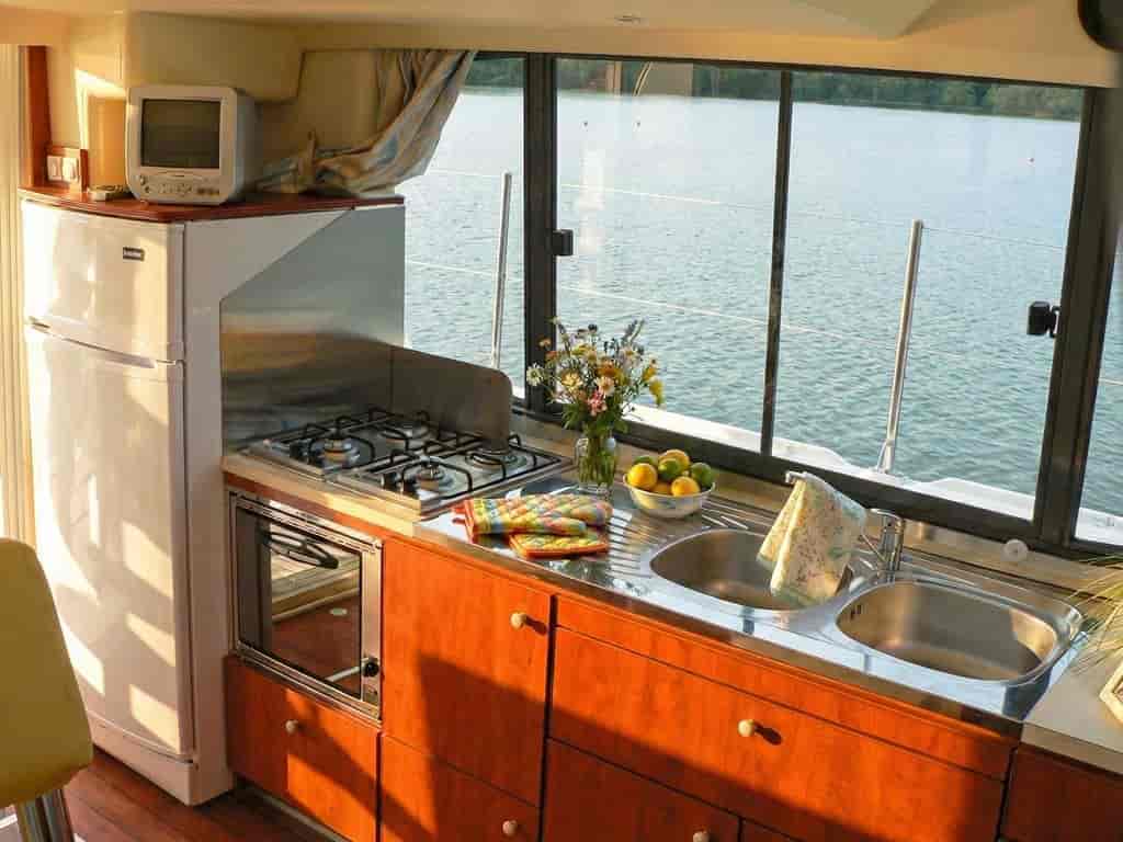 Boat picture 2