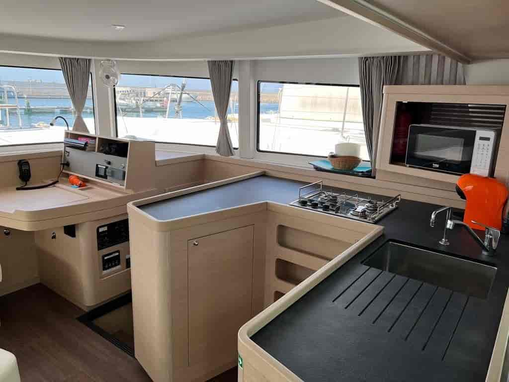 Boat picture 13