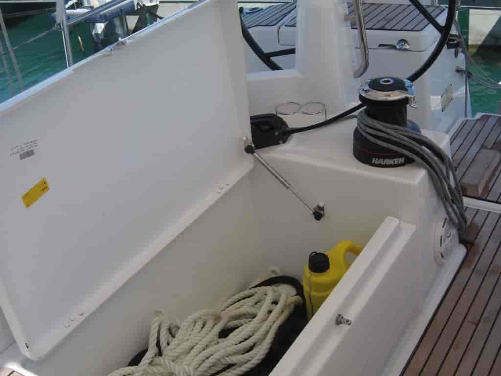 Boat picture 9
