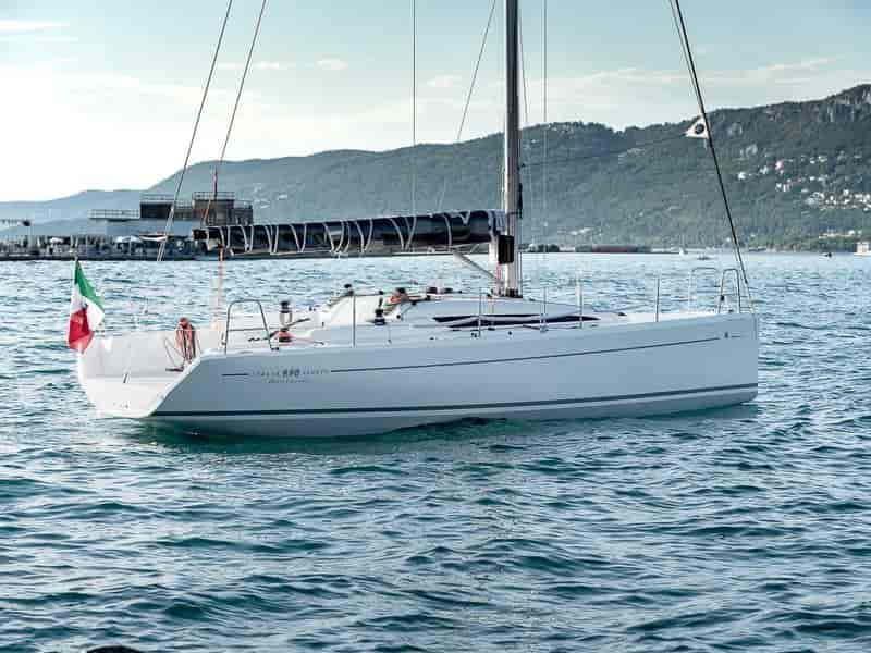 Photo of Bellissima, image 1 of 5