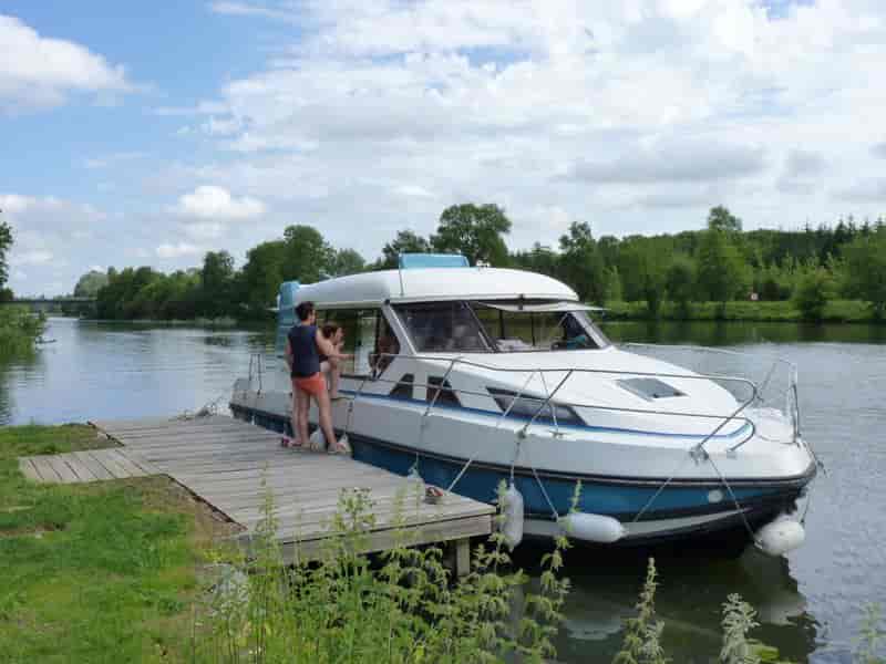 Photo of undefined, image 1 of 6