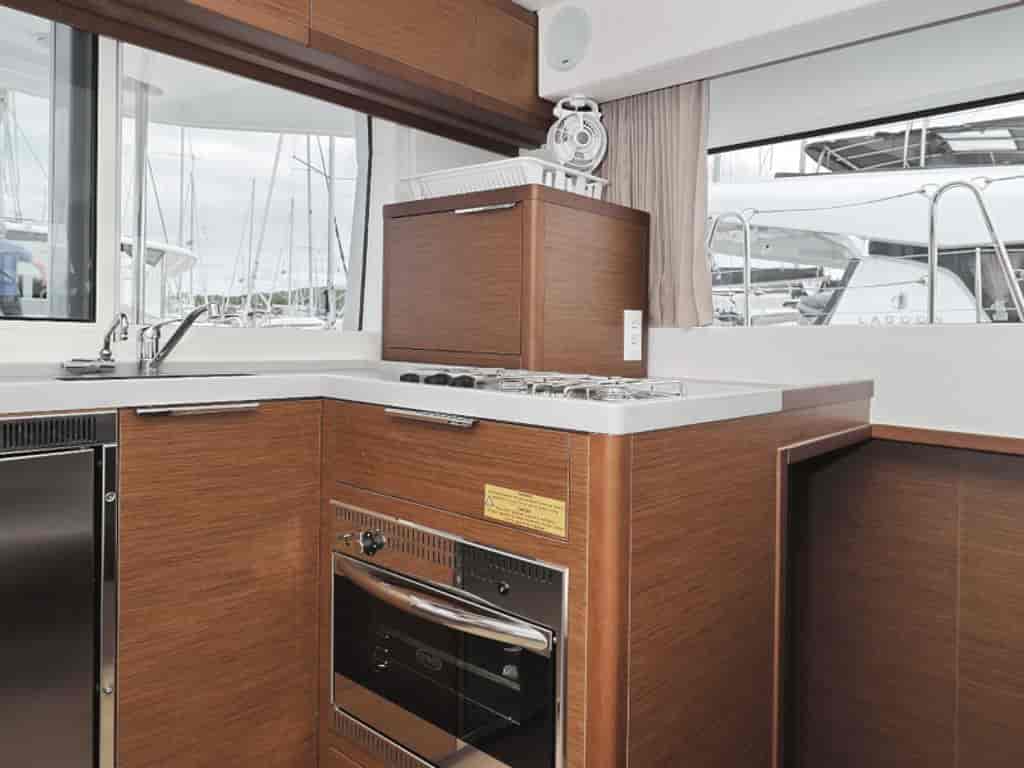 Boat picture 30