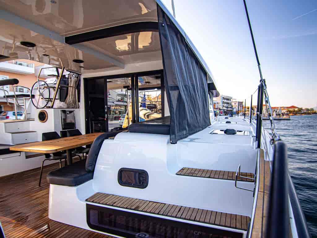 Boat picture 9