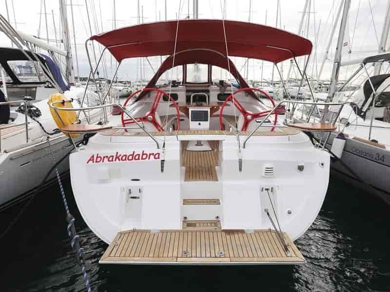 Photo of Abrakadabra, image 1 of 5